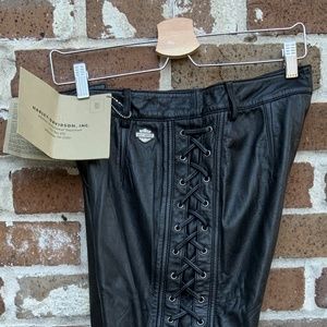 RARE🔥Harley-Davidson® Women's Leather pants. Vintage 2002